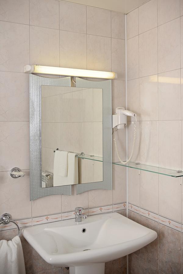 Family Art-Hotel Zora Vratsa ภายนอก รูปภาพ