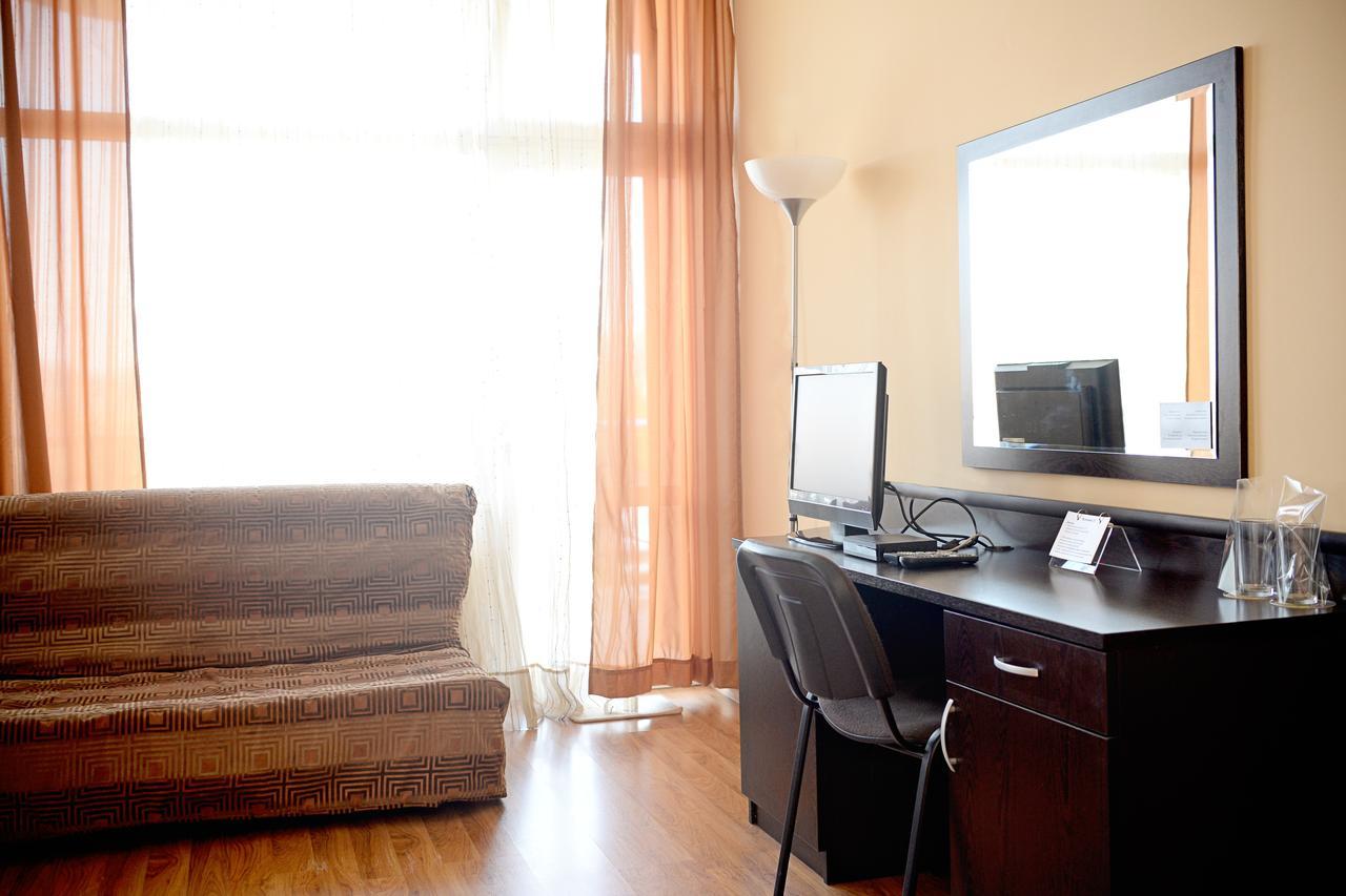 Family Art-Hotel Zora Vratsa ภายนอก รูปภาพ